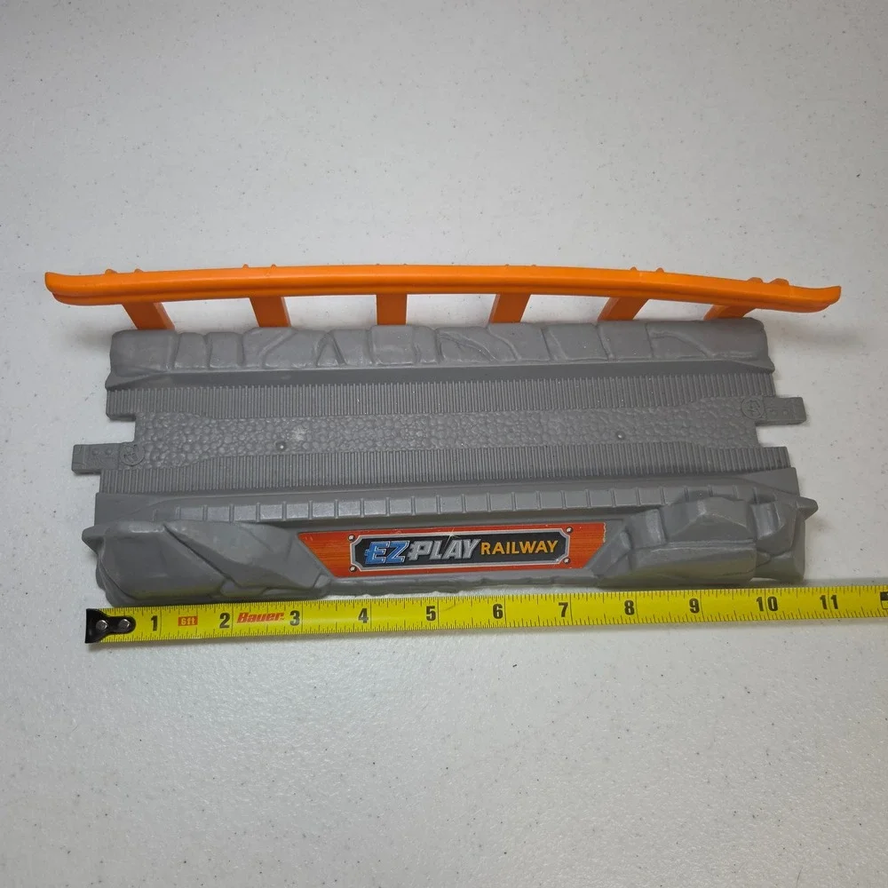 Mattel EZ‎ Play Railway Replacement Train Track Bridge Piece DFJ40 Grey Orange